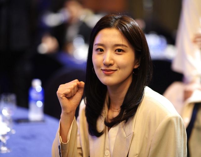 V리그 시상식에 참석한 여자배구 선수 이다현