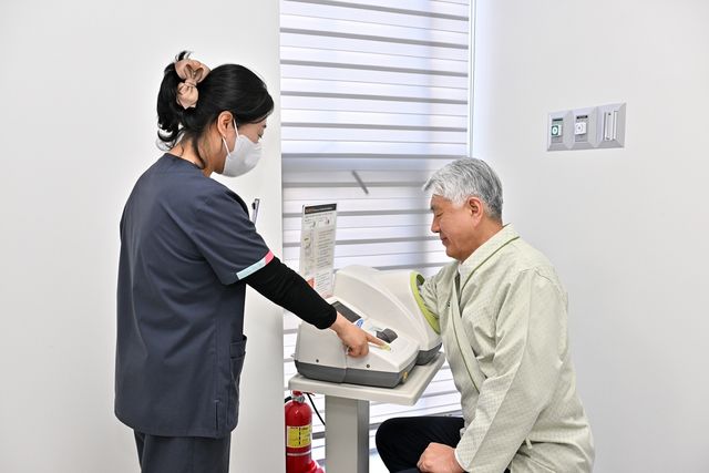 종합건강검진 받는 최승준 정선군수