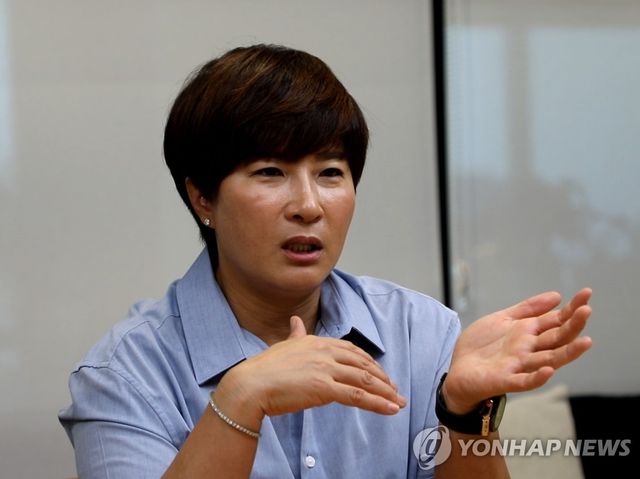 2022년 11월 연합뉴스와 인터뷰 중인 박세리