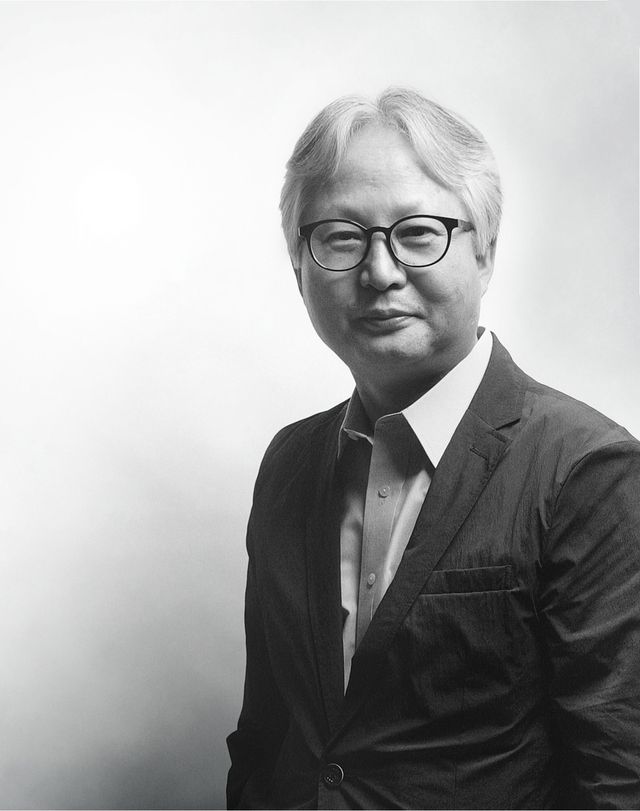 천상병동심문학상 수상자 홍일표 시인