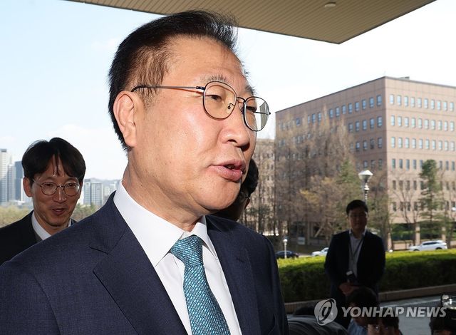 답변하는 박성재 법무부 장관