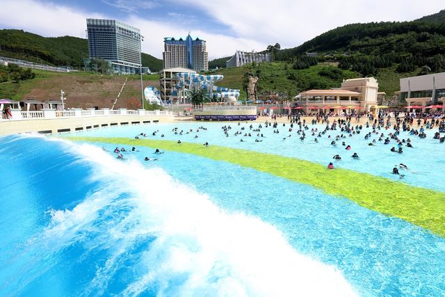 워터월드 포세이돈 웨이브 전경