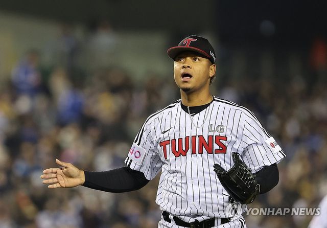 에르난데스 '무실점 가보자!'