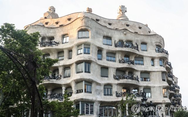 가우디 건축물 '카사 밀라'