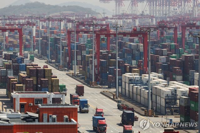 중국 1분기 경제성장률 5.4%…시장 전망치 상회