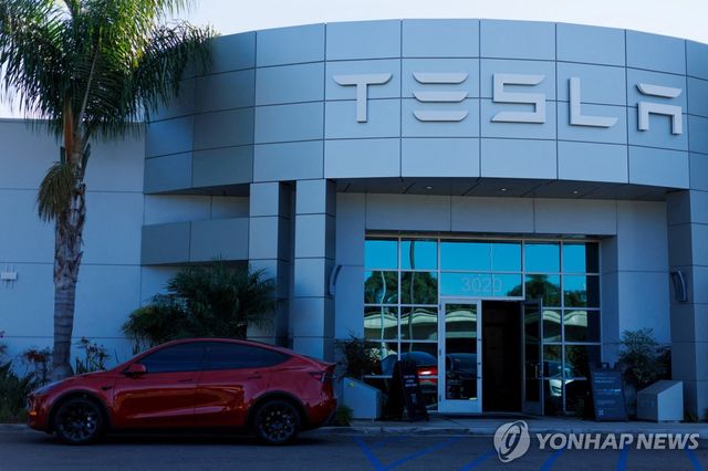 미국 캘리포니아의 테슬라 매장