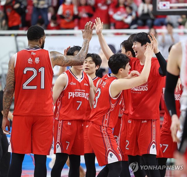 현대모비스, 1차전 승리