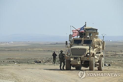 중동에 배치된 미군 차량