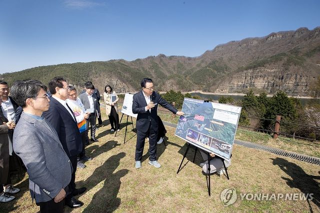 김완섭 장관, 동복수원지 보호구역 현장 점검