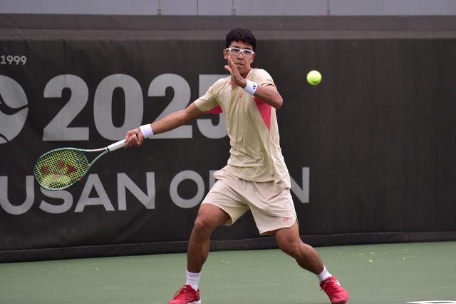 17일 정현의 2회전 경기 모습. 