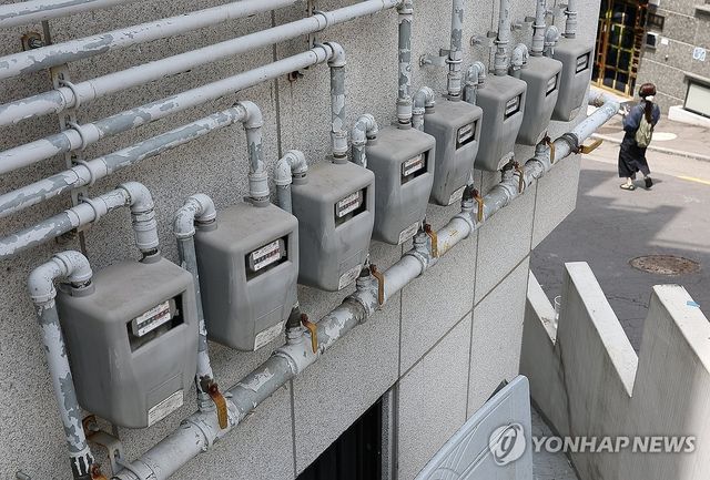 소상공인 전기·가스요금 '50만원 크레딧' 도입