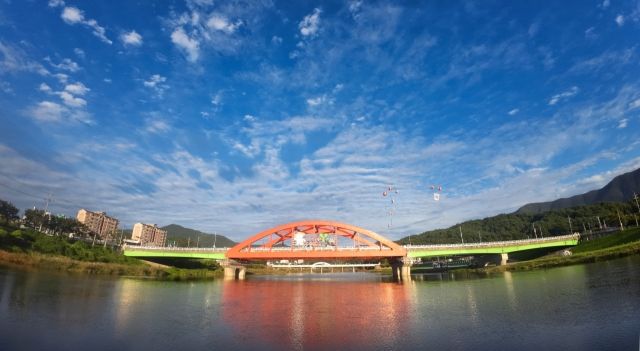 경관조명, 미디어파사드 설치하는 평창교 