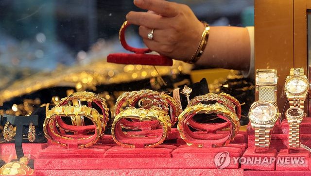 올해 금 거래대금 2조원 육박