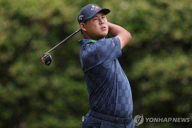 김시우의 2라운드 경기 모습