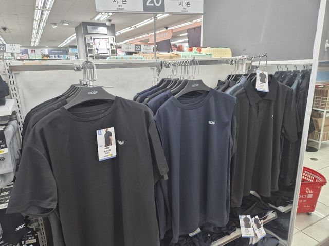 아성다이소, 르까프 티셔츠 등 5천원 이하 판매