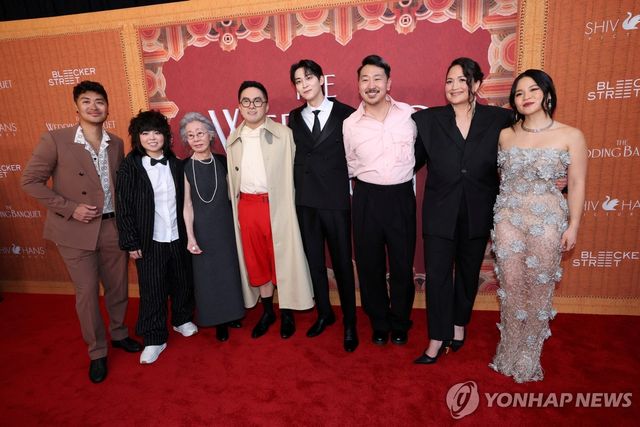 지난 14일 미국 LA에서 열린 '결혼 피로연' 시사회