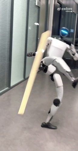 720도 돌려차기하는 유니트리 G1