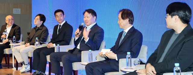 발언하는 최태원 대한상공회의소 회장 겸 SK그룹 회장