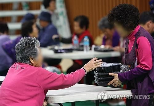 음식이 아닌 희망을 전달