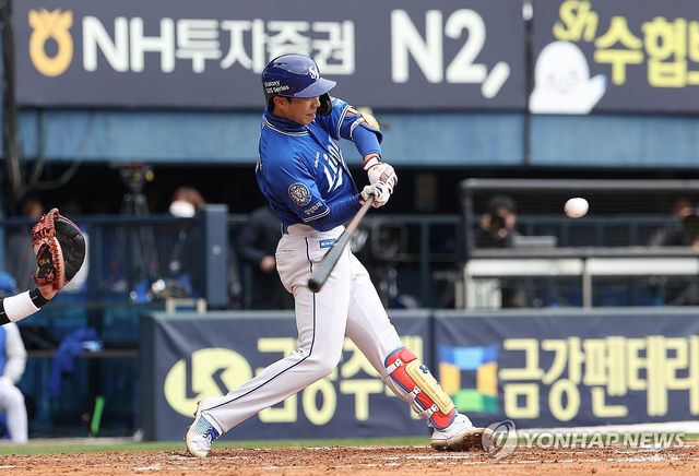 이재현 '2타점 적시타야'