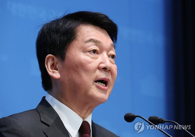 안철수 "당선 가능한 후보를 전략적으로 선택해야"