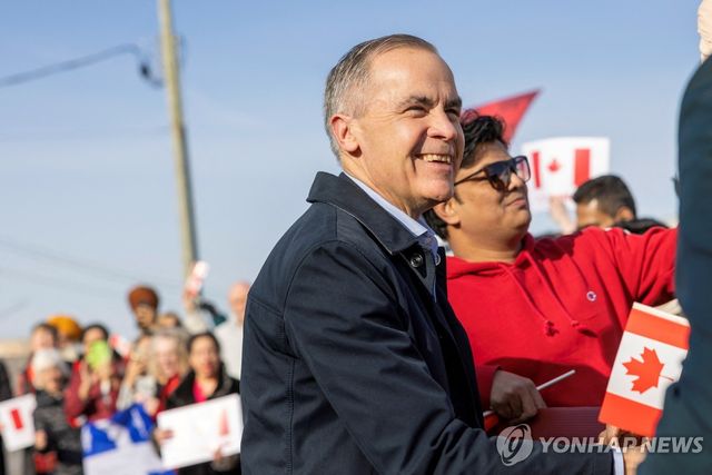 퀘벡주에서 선거 유세 중인 마크 카니 캐나다 총리