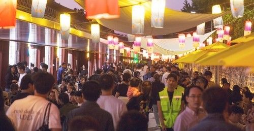 월광포차거리의 밤 풍경