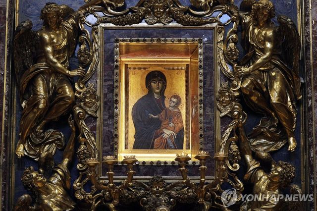 로마 산타 마리아 마조레 대성전의 성모 성화