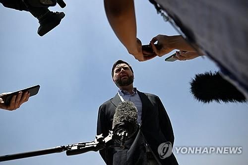 인도 방문 중인 JD 밴스 미 부통령