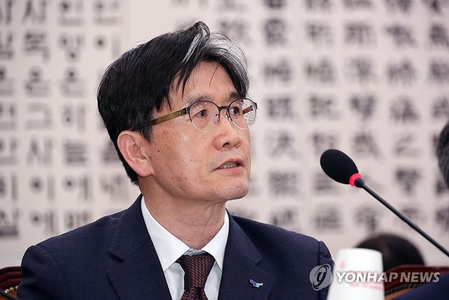 답변하는 오동운 고위공직자범죄수사처장