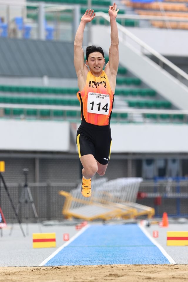 유규민, 남자 세단뛰기 우승