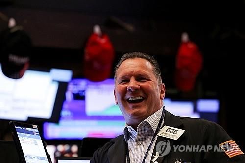 뉴욕증권거래소의 트레이더