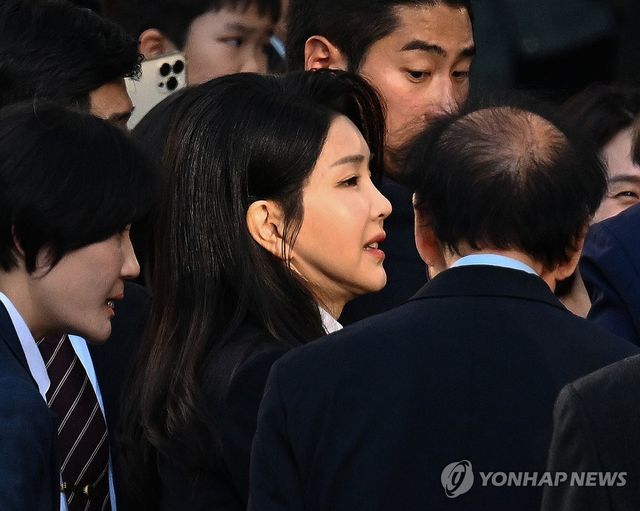 사저 도착한 김건희 여사