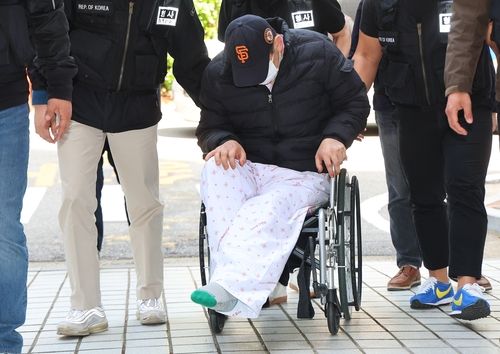 사실혼 여성 살해하고 경찰과 4시간 대치하다 검거된 50대 구속심사