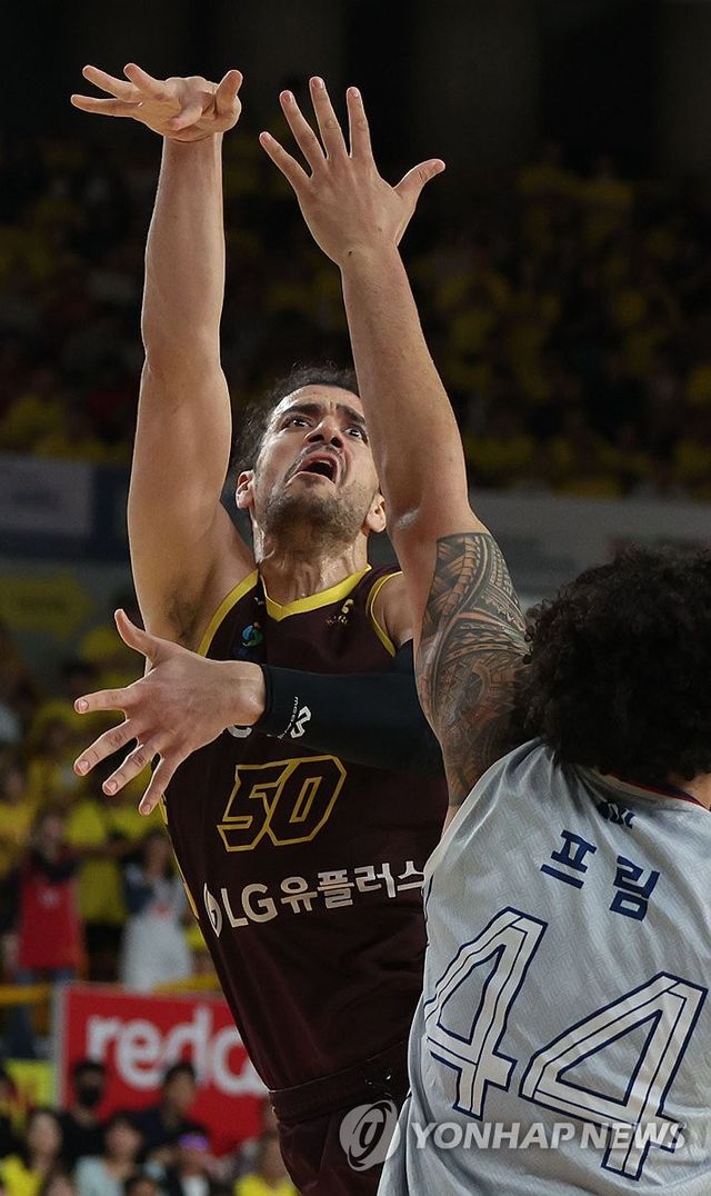 LG 아셈 마레이 '슛'