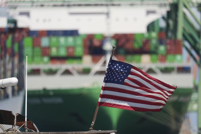 미국 관세수입 60% 급증