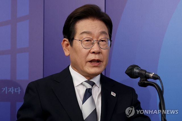 발언하는 이재명 대선 경선 후보