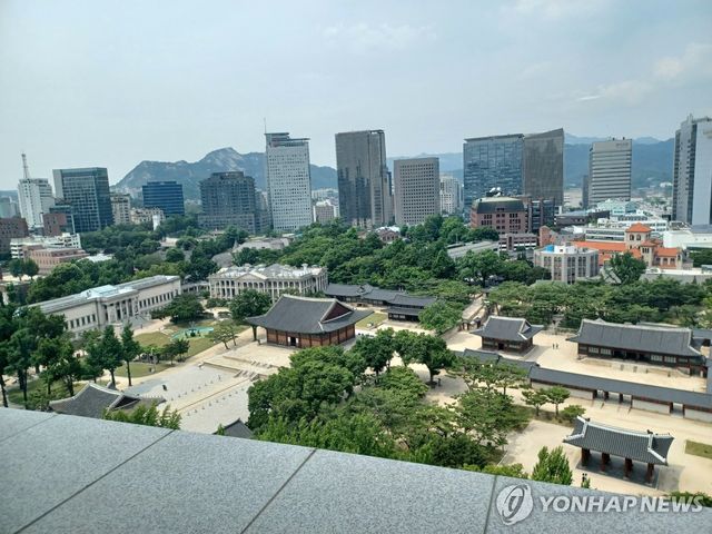 정동전망대에서 바라본 덕수궁 일원