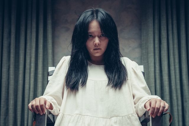 영화 '거룩한 밤: 데몬 헌터스' 속 장면