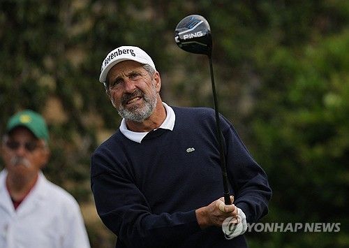 올라사발의 경기 모습.