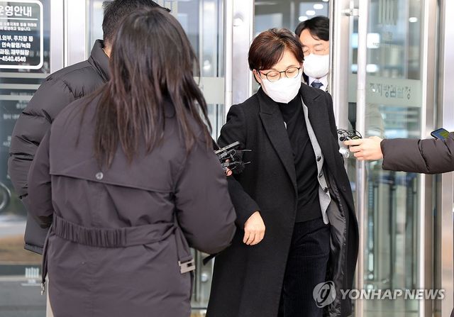 검찰 조사 마친 조현옥 전 인사수석