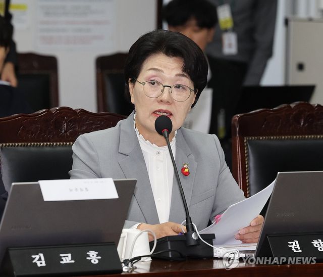 질의하는 권향엽 의원