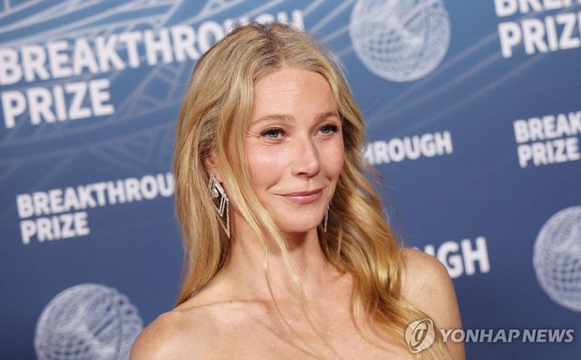 지난 5일 미국 샌타모니카에서 열린 행사에 참석한 배우 귀네스 팰트로