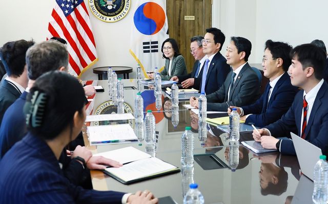 안덕근 산업장관-미 USTR 제이미슨 그리어 대표 협의