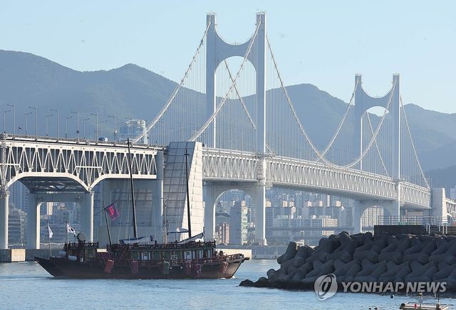 지난해 일본으로 향하는 조선통신사선