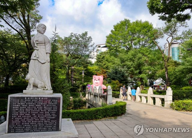 도심에 솟아나는 낙동강 발원지…황지연못