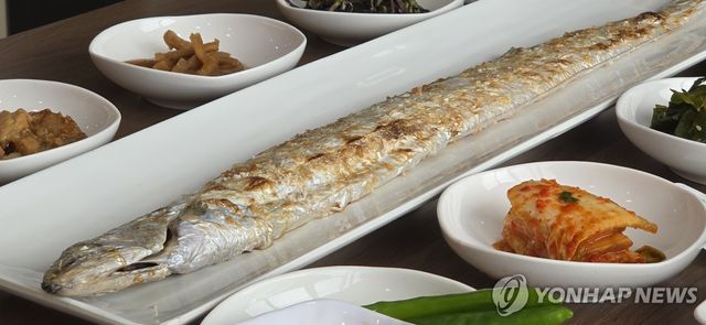 제주 향토음식점의 통갈치구이