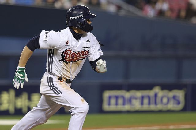 1군 첫 안타 신고한 오명진