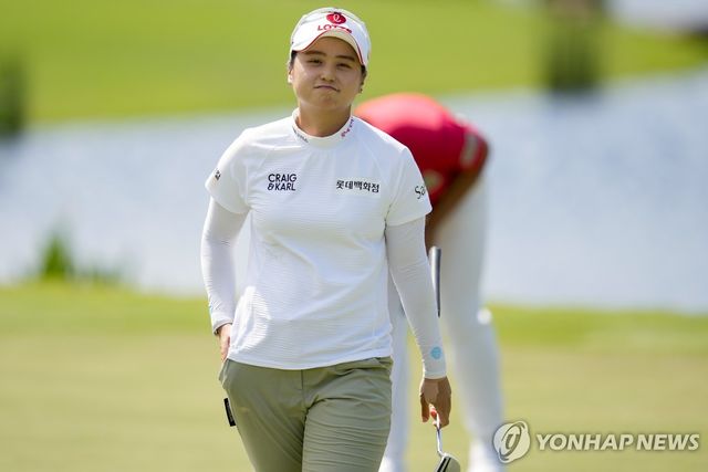 만족하는 최혜진