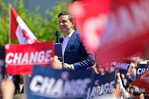 유세 중인 보수당 포일리에브르